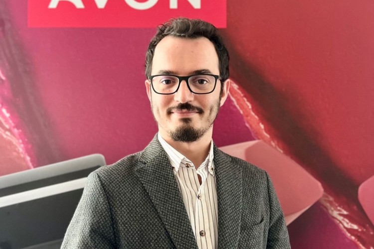 Avon ve Garanti BBVA, 'Hesabını Bilen Kadınlar' projesinde buluştu