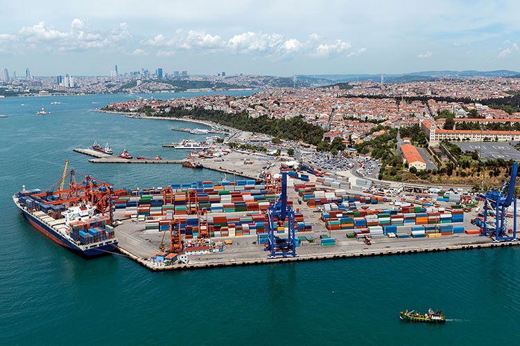 Limanlarda elleçlenen yük miktarı yüzde 13,7 arttı