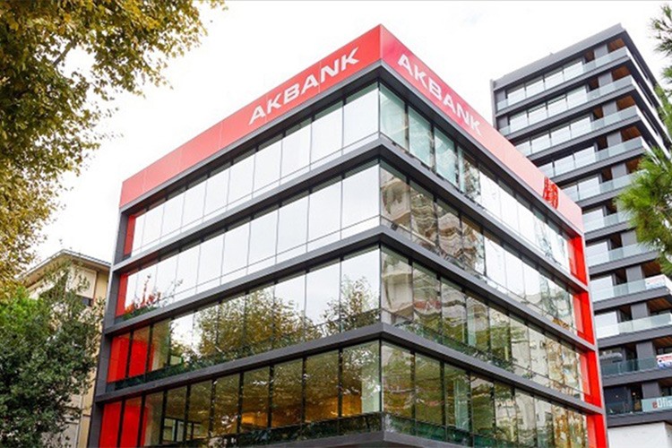 Akbank'ın yenilikçi proje çağrısı PoChallenge başlıyor