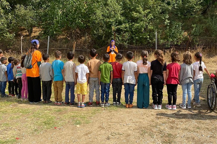 Psikososyal çalışmalar yapmak için köylerde atölyeler düzenlendi