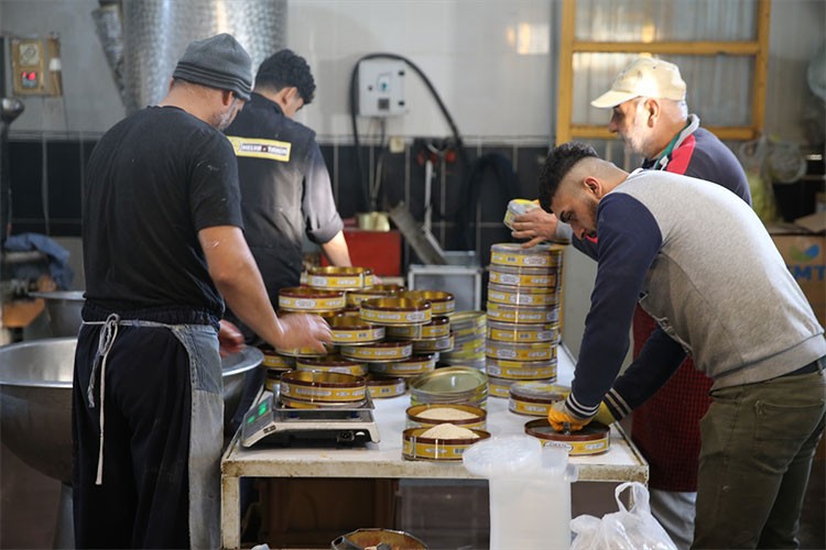 123 yıldır aynı yöntemle üretilen tahin helvası lezzetini koruyor