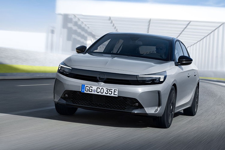 Yeni Opel Corsa, Ekimde Türkiye'de