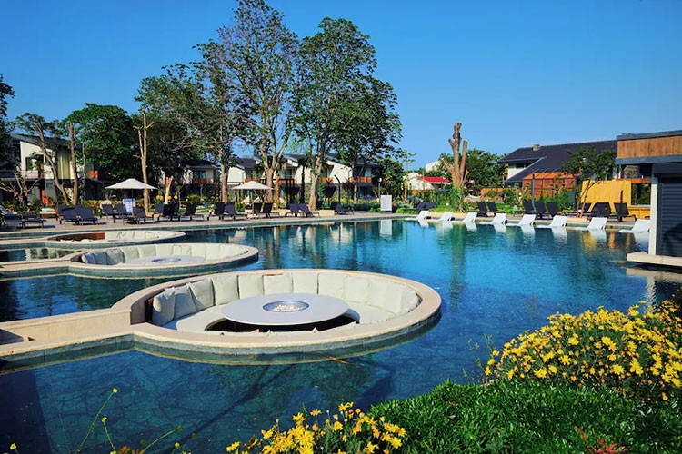 Parmos Otel yeniden turizm sahnesinde