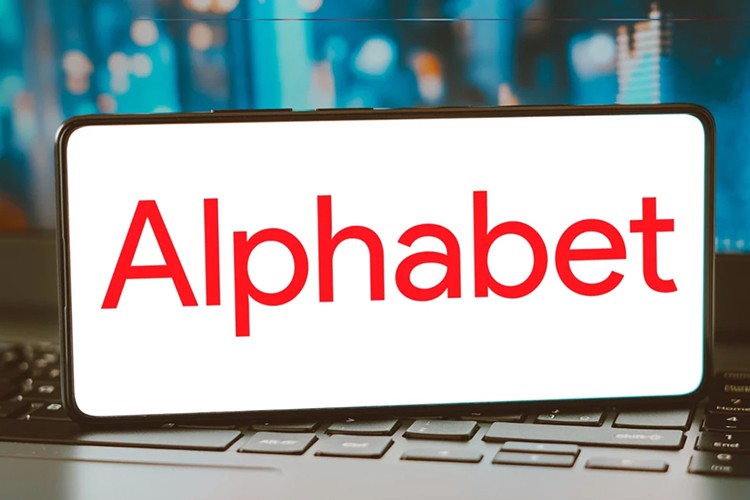Alphabet'in piyasa değeri ilk kez 4 trilyon doları gördü