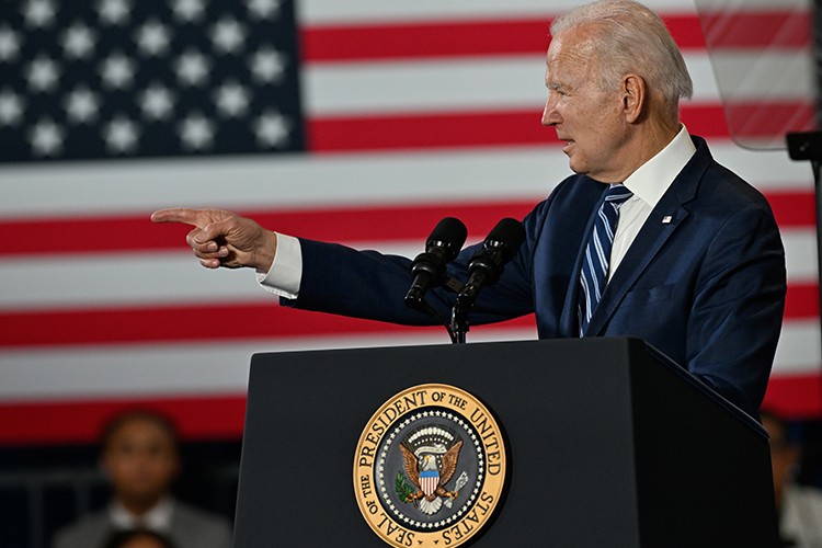 "Benzin için geçici vergi muafiyeti verebiliriz"