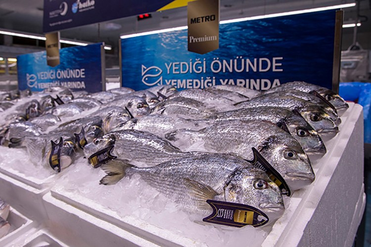 Metro Türkiye, balık satışlarına başladı