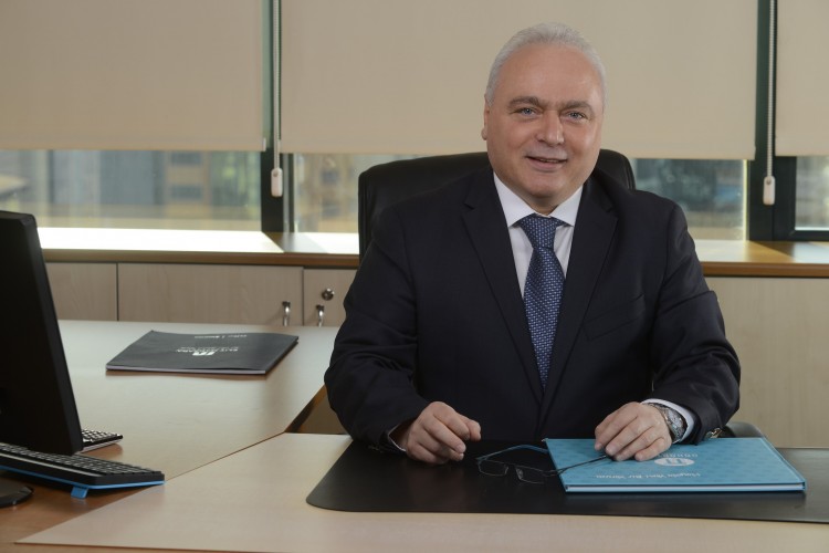 Ondörtüç Pendik'te ticari alanlar hemen teslim