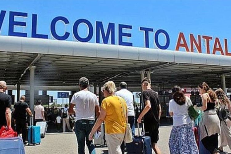 Antalya turizminde ilk çeyrekte düşüş yaşanıyor