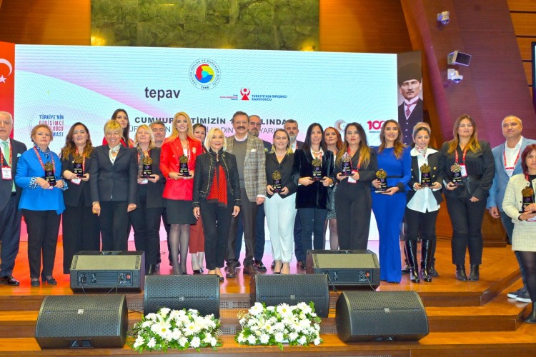 GİRİŞİMCİ KADINLARIN "2023 YILDIZLARI" ÖDÜLLENDİRİLDİ