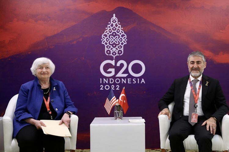 Bakan Nebati Endonezya'daki G20 toplantılarına katıldı