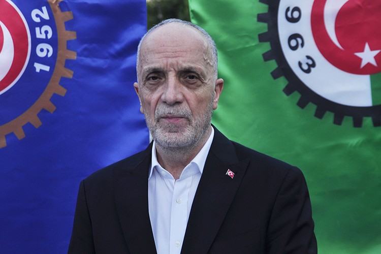 "Taleplerimizi kale alın, sıkıntılarımızı giderin"