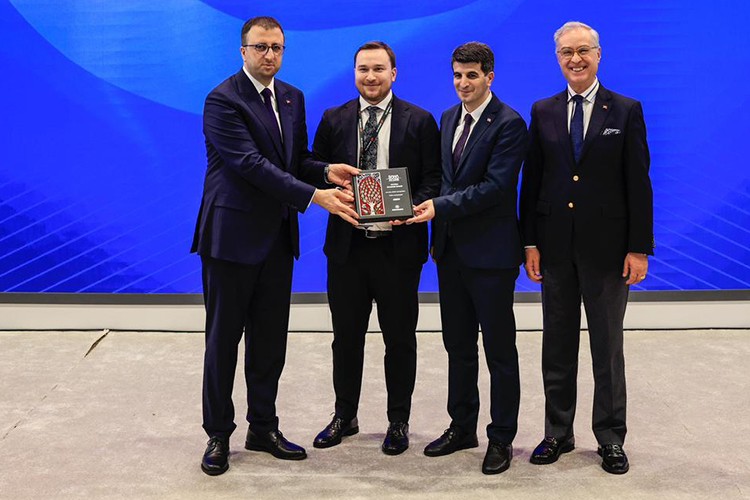Yerli askeri konnektör Armsto SAHA 2026'da tanıtıldı