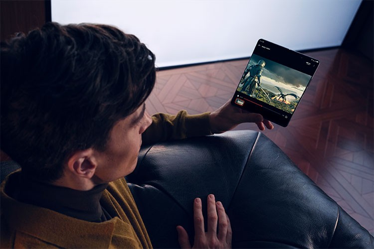 TECNO PHANTOM V Fold2 5G Türkiye'de satışta