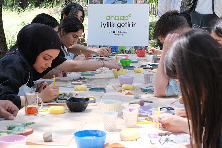 Ahbap Derneği'nin İlham Atölyesi Projesi, Adıyaman Gölbaşı Fen Lisesi'nde Başladı
