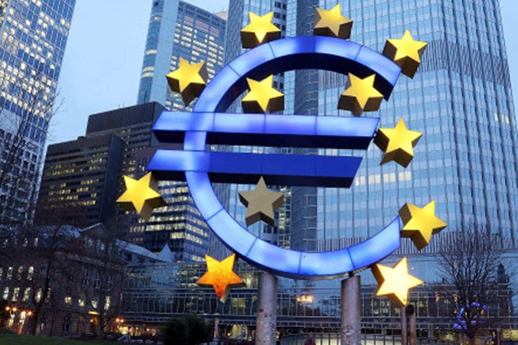 Avrupa faiz değişikliğine gitmedi