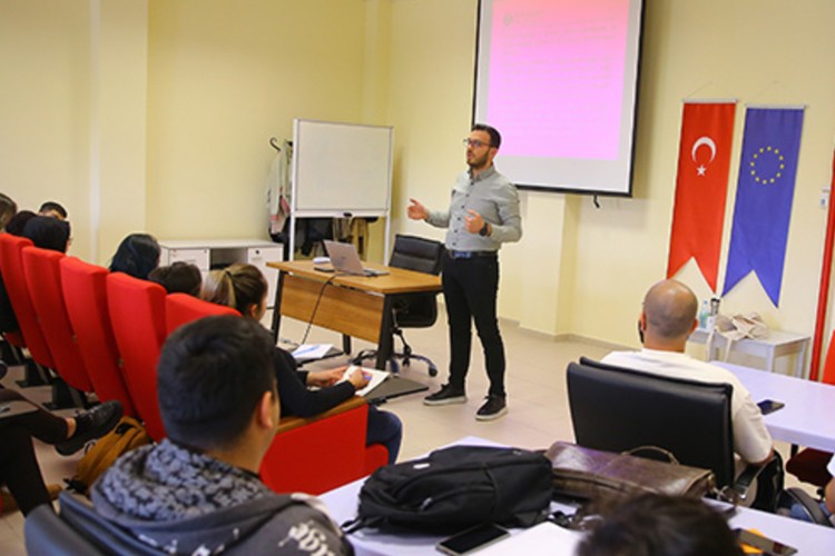 Gençler 320 bin avro destekli proje ile havacılık sektörüne hazırlanıyor