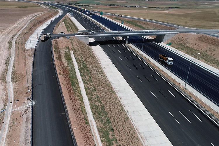 Ankara-Niğde otoyolu açılıyor