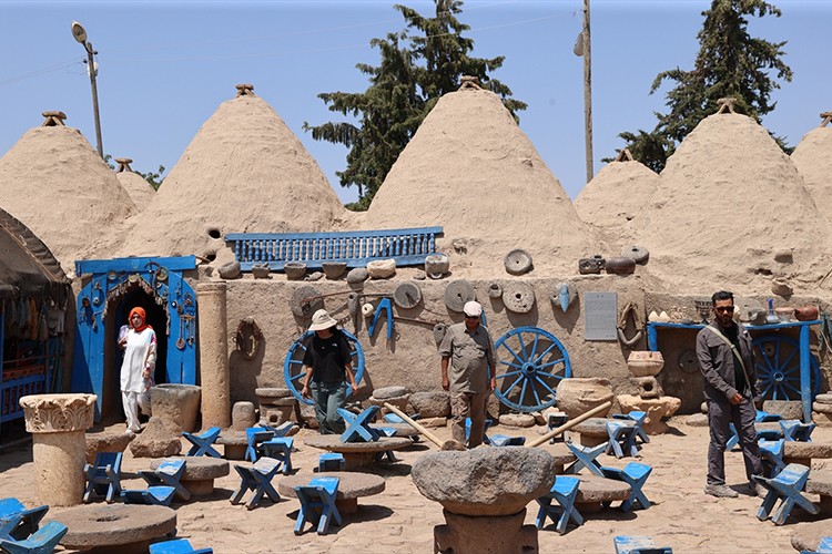 Harran'ın kubbeli evleri kavurucu sıcakta serinlik yaşatıyor