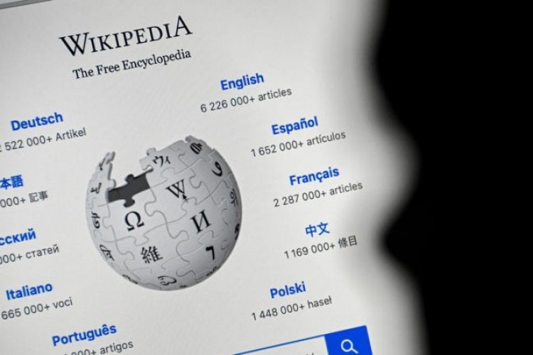 Rusya'da Wikipedia'ya 1,5 milyon ruble para cezası verildi
