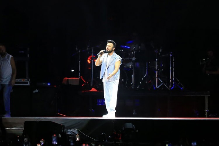 Tarkan ve Ceza, Antalya'da sahne aldı