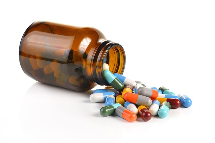 Trump'ın yane tarifeleri ilaçlara erişimi aksatma riski taşıyor