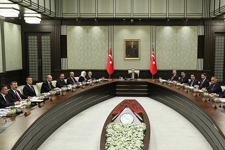 Kısıtlamalar esnetilecek mi?