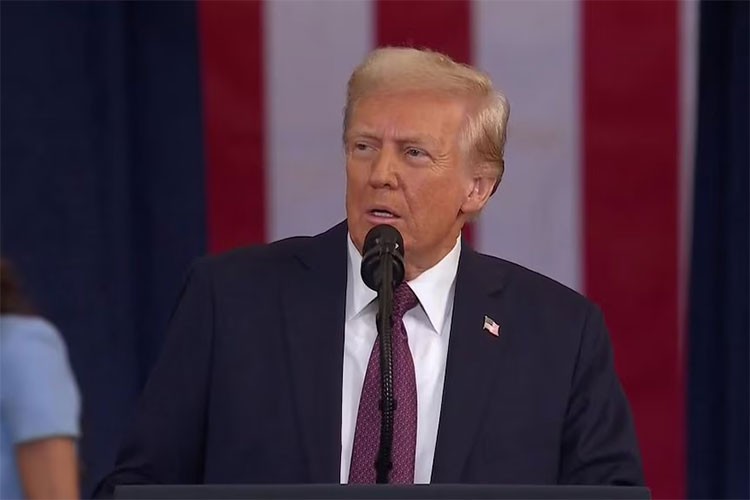 Kanada ve Meksika tarifeleri için 1 Şubat'ı işaret etti