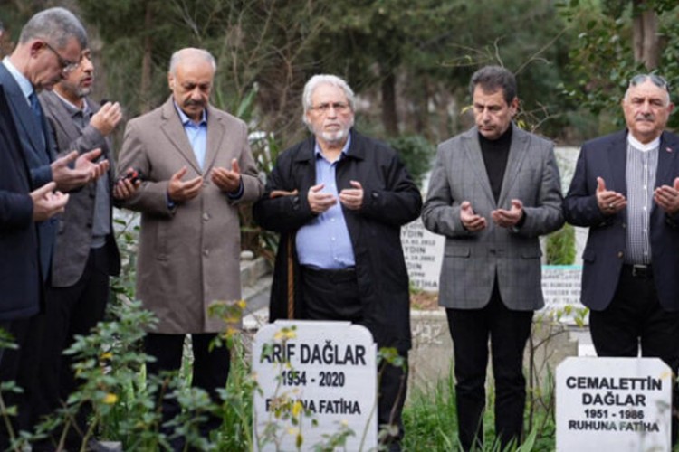 Arif Dağlar kabri başında anıldı!