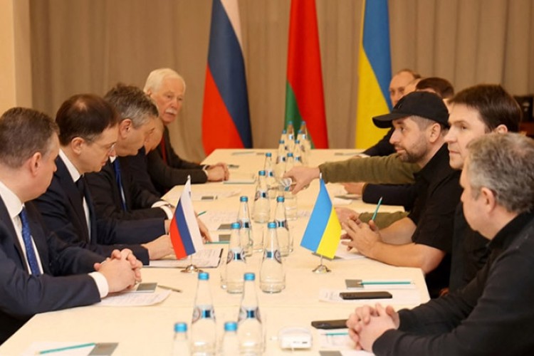 Rusya - Ukrayna görüşmeleri başladı