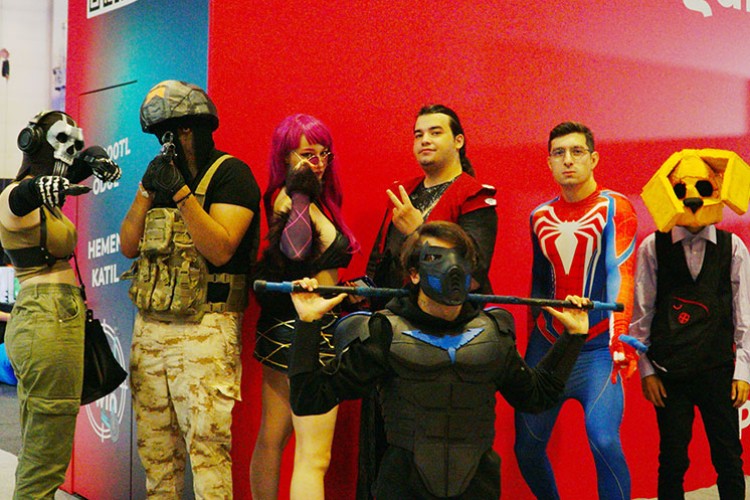 Hayal Kahramanları GameX'te Buluştu