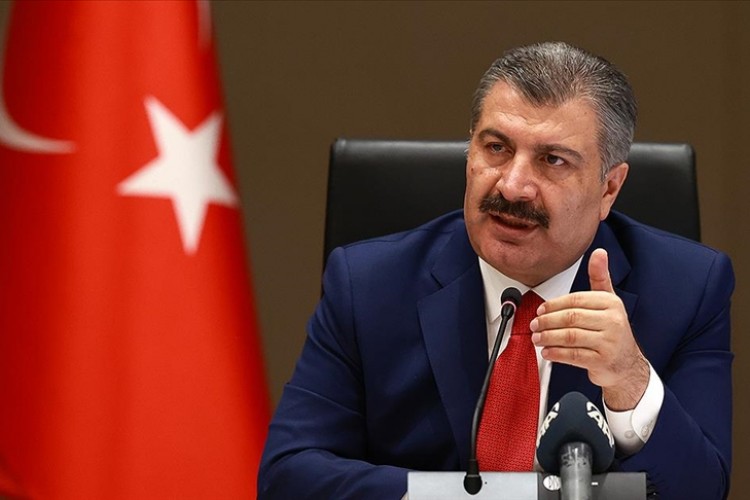 Sağlık Bakanı Koca'dan videolu "Heimlich manevrası" paylaşımı