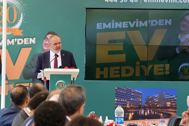 Eminevim bu kez ev hediye edecek