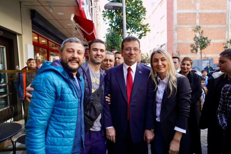 İMAMOĞLU VE YALÇIN, GÜNGÖREN'DE HALKLA BULUŞTU