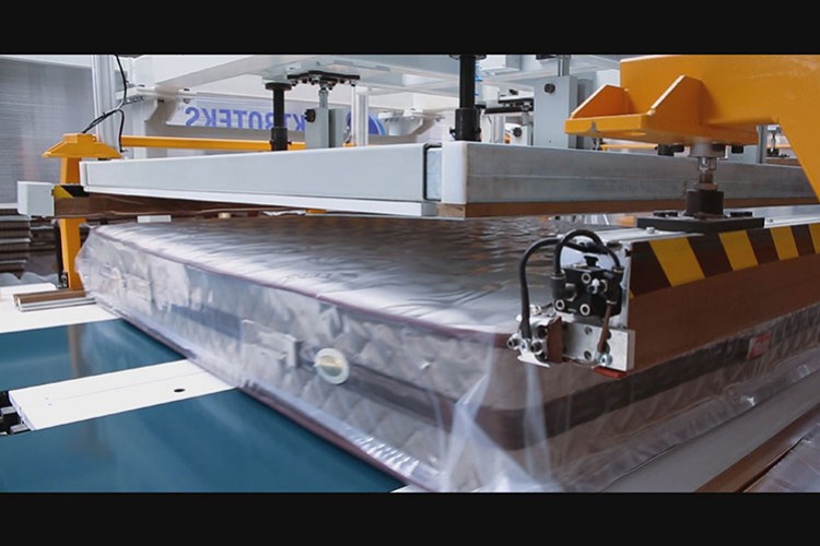 Yılsonu hedefi 700 mağaza