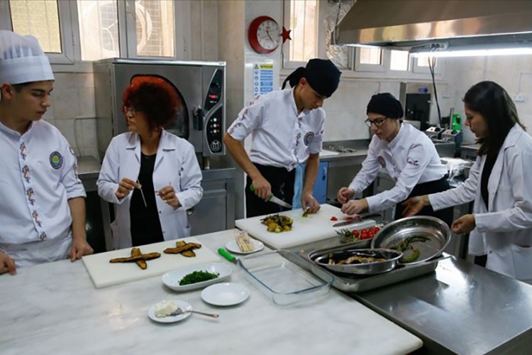 120 milyon kişi işsiz kalabilir