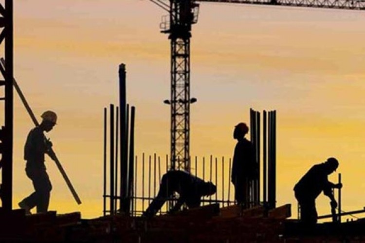 İngiltere'de inşaat sektörü keskin düşüş gösterdi