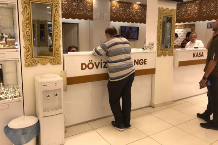Dolar/TL 17,32 seviyelerinde işlem görüyor