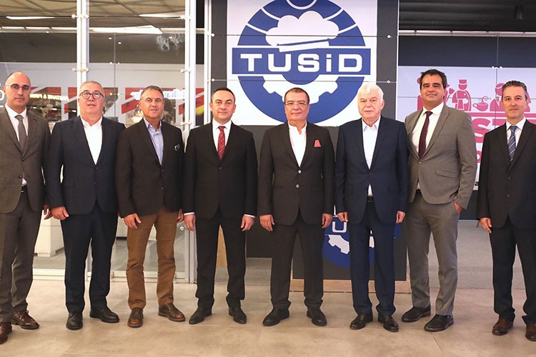 TÜSİD'in yeni başkanı Bekir Topuz oldu