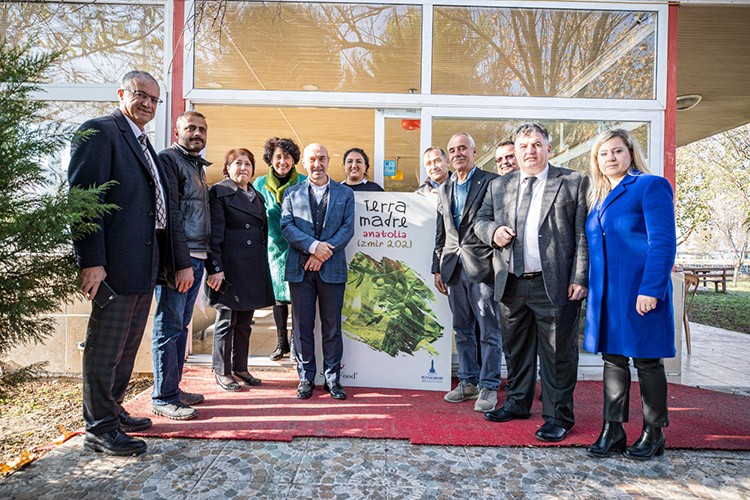Seyyar makam İzmir kent merkezinin dışına açıldı
