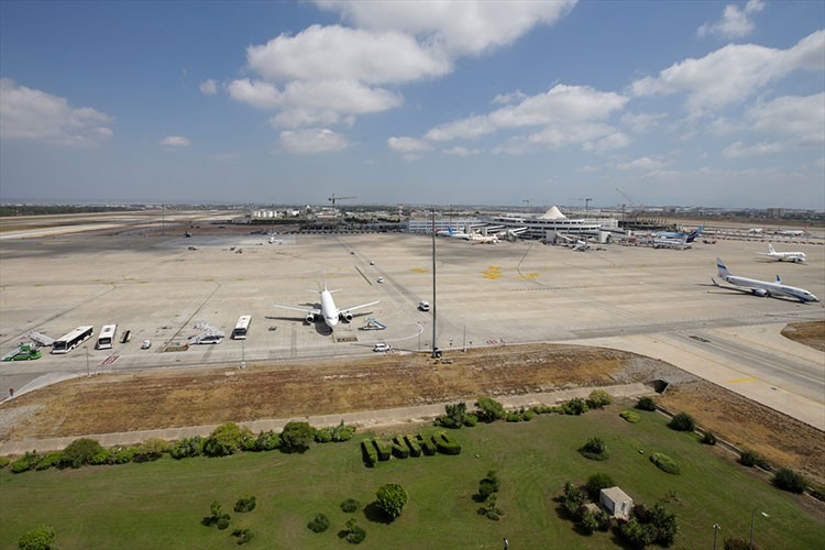 Rekor yolcu ağırlayan Antalya Havalimanı yenileniyor