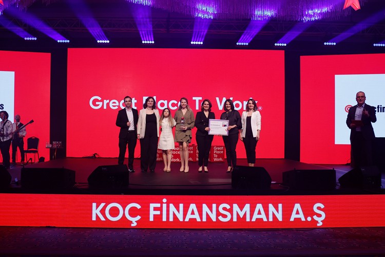 Koçfinans'a en iyi işveren ödülü
