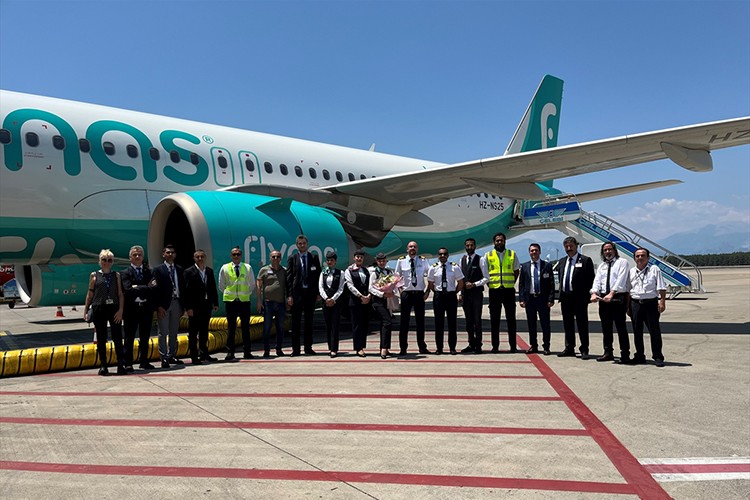 Riyad-Antalya karşılıklı uçak seferleri başladı