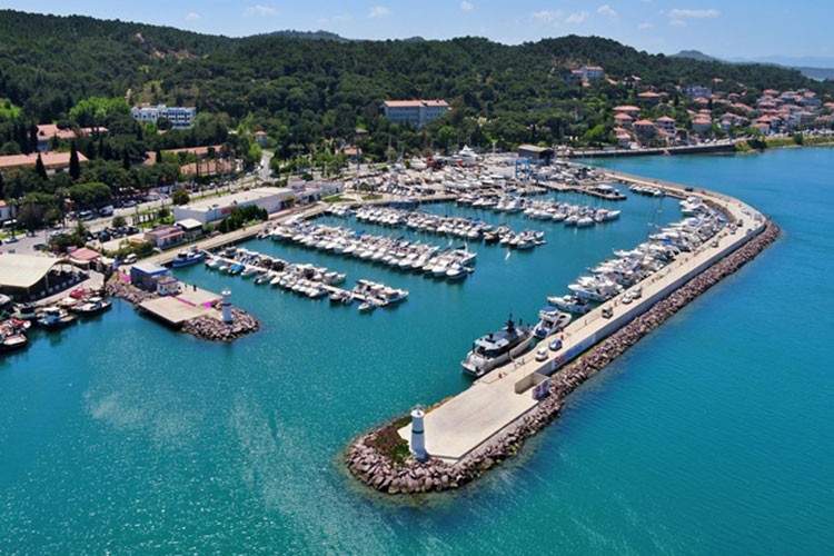 Setur ve Karina güçlerini birleştirdi