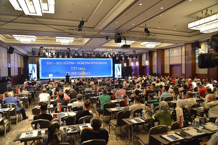 BİLFEN YAYIN GRUBU BAYİLERİ BİR ARAYA GETİRDİ