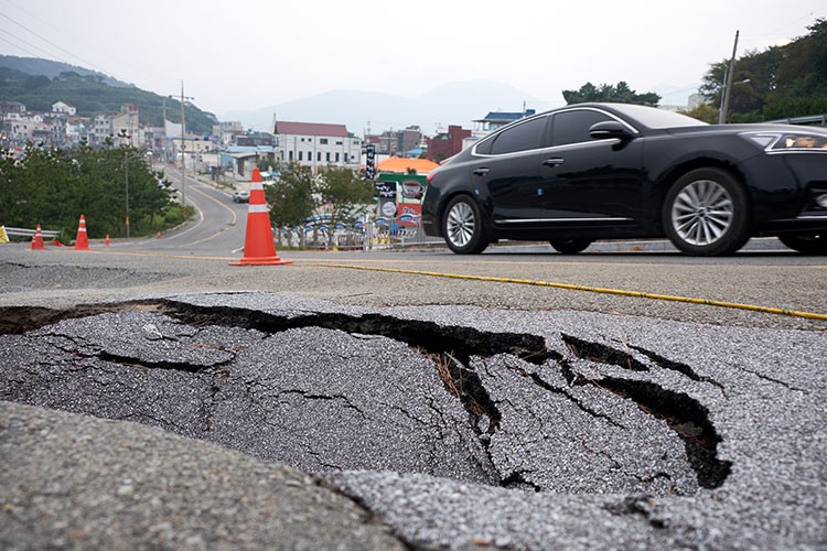 Afet anlarında araç içinde güvende kalmanın yolları