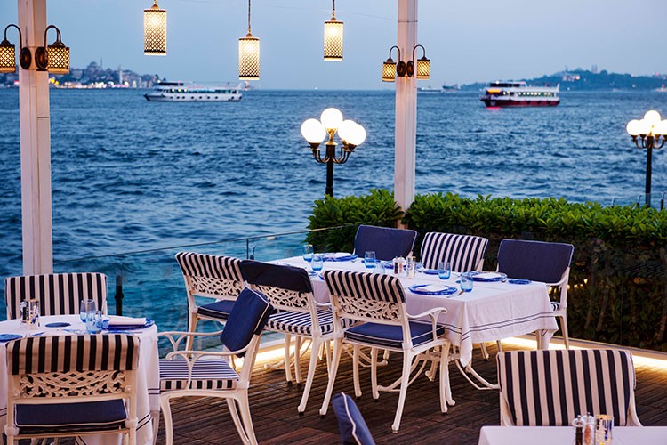 Benzersiz lezzetlerle yazın keyifli buluşma noktası