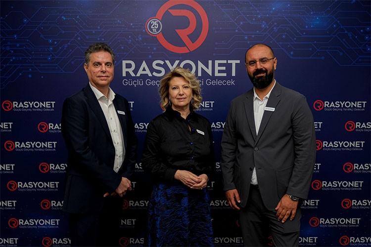 Dünya Piyasalarına Rehber Olan Teknoloji 25 Yaşında