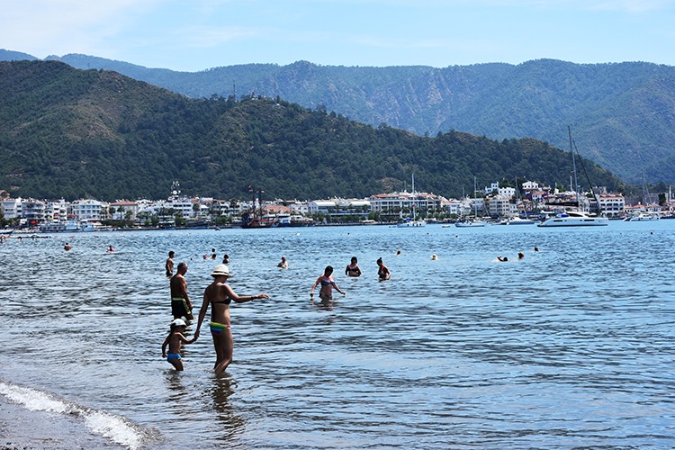 Turizmde bayram hareketi