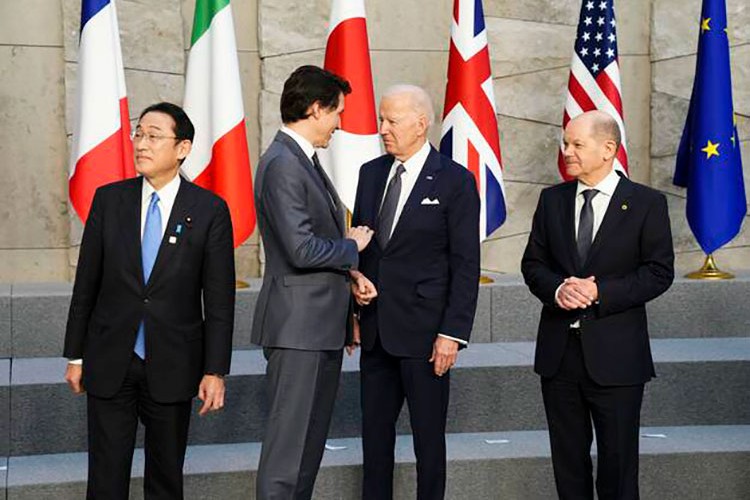 G7, Rusya'ya yaptırımlarda kararlı