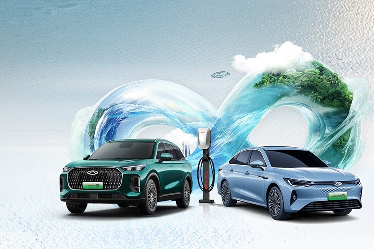 Doğayla İç İçe Uzun Bir Yolculuğa Çıktı